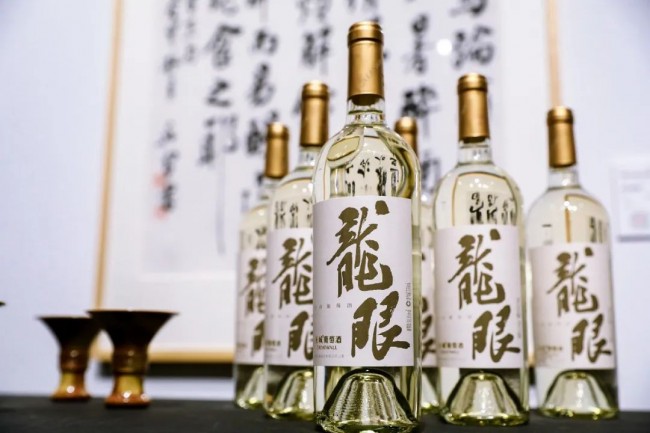 葡萄酒一线品牌有哪些？长城龙眼干白葡萄酒展现东方之美